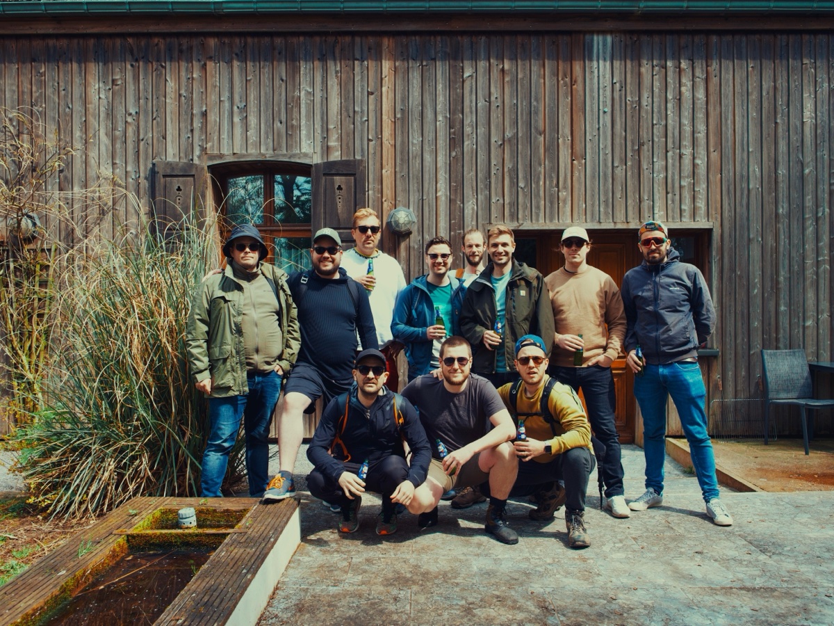 Lööre Junge beim Kegeln